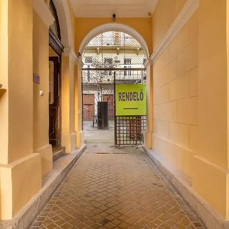 Appartement Dizsu's Place *