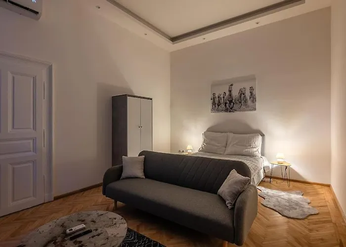 Appartement Dizsu's Place Boedapest