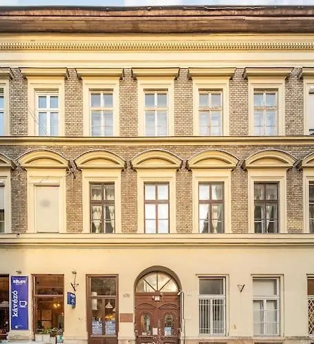 Dizsu's Place Apartment *